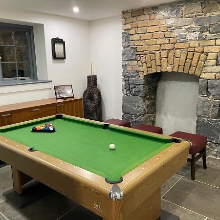 Old Dublin ‘Four sisters’ Villa Eksteriør billede